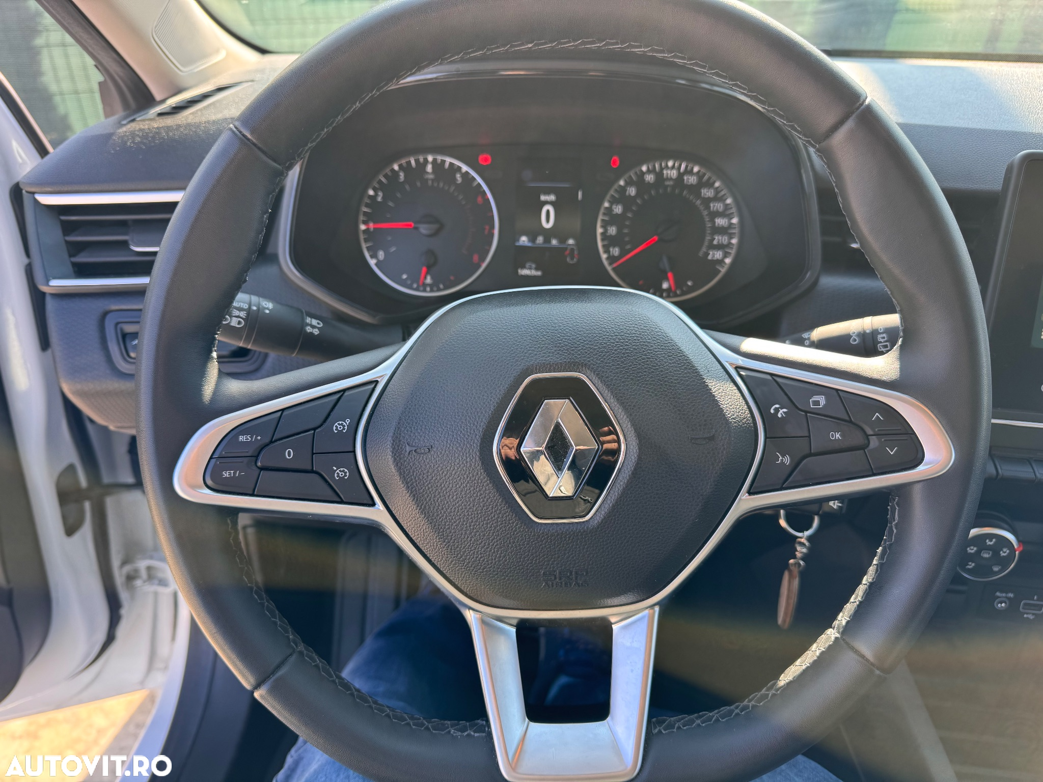 Renault Clio V 1.0 TCe 90 Equilibre - 12