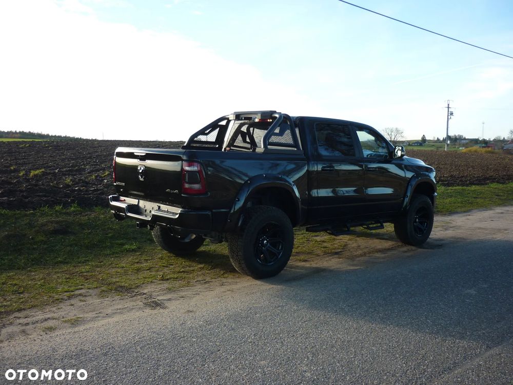 Dodge RAM - 4