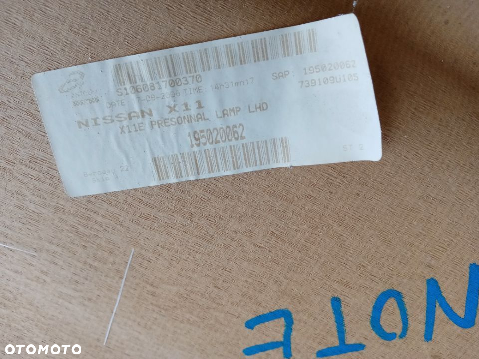 Tapicerka podsufitka Nissan Note E11 - 4