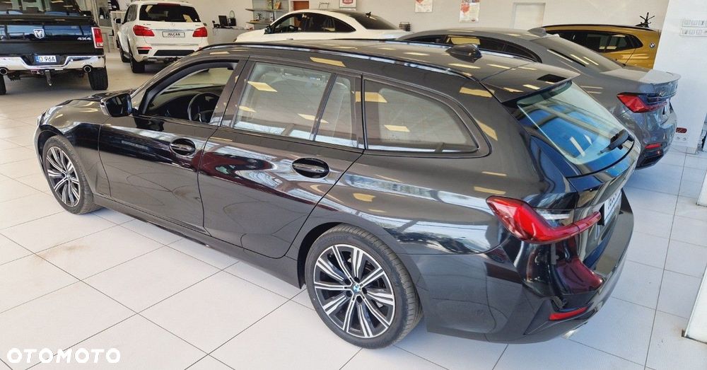 BMW Seria 3 - 20
