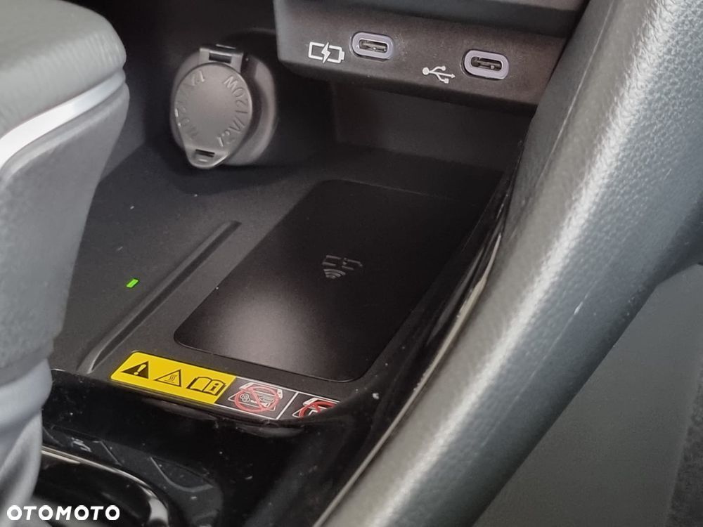Toyota Yaris Hybrid 1.5 Style - 27