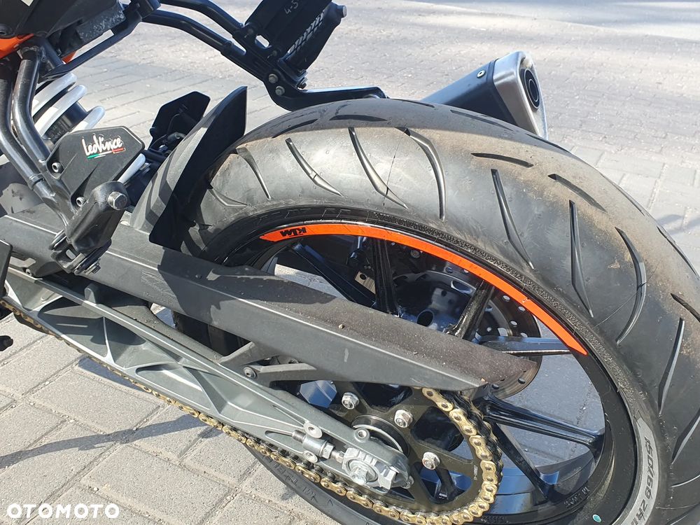 KTM Duke 125 - 38