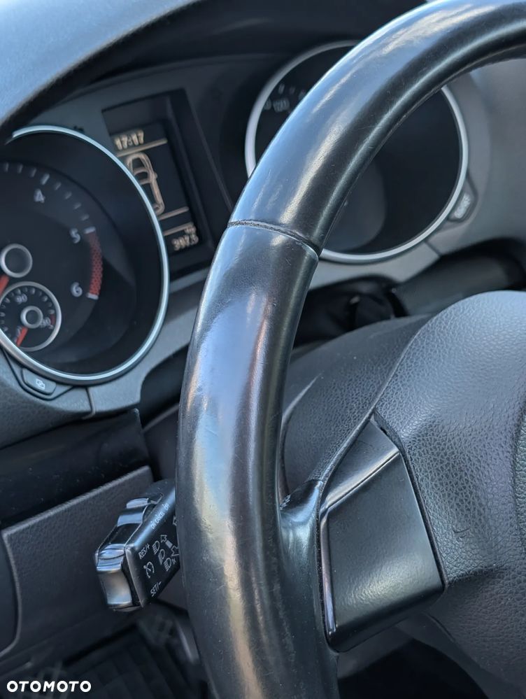 Volkswagen Golf 1.6 TDI Comfortline - 17