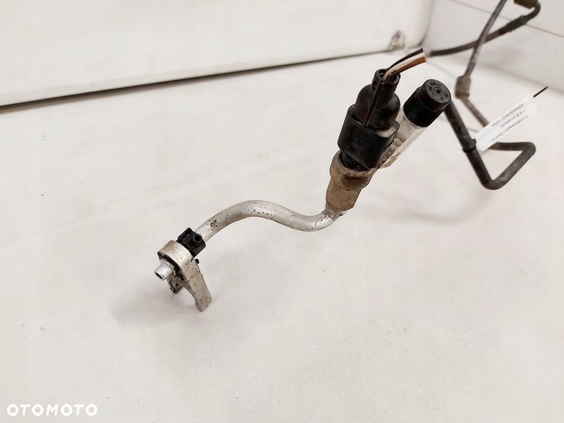 VOLKSWAGEN GOLF IV 1.4 B PRZEWÓD KLIMATYZACJI - 4