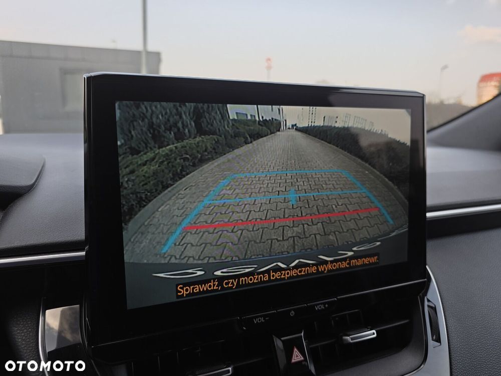 Toyota Corolla 2.0 Hybrid GR Sport Dynamic - 13