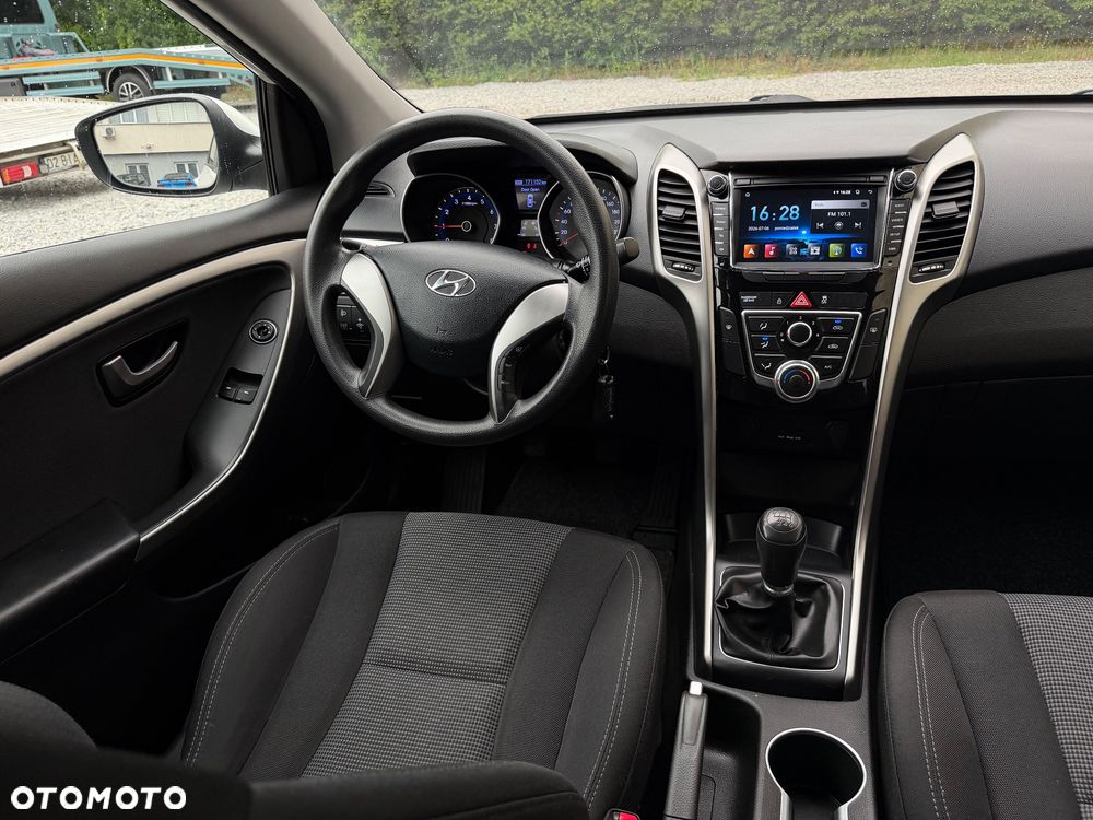 Hyundai i30 1.4 Fifa World Cup Edition - 36