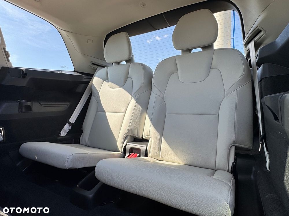 Volvo XC 90 - 20