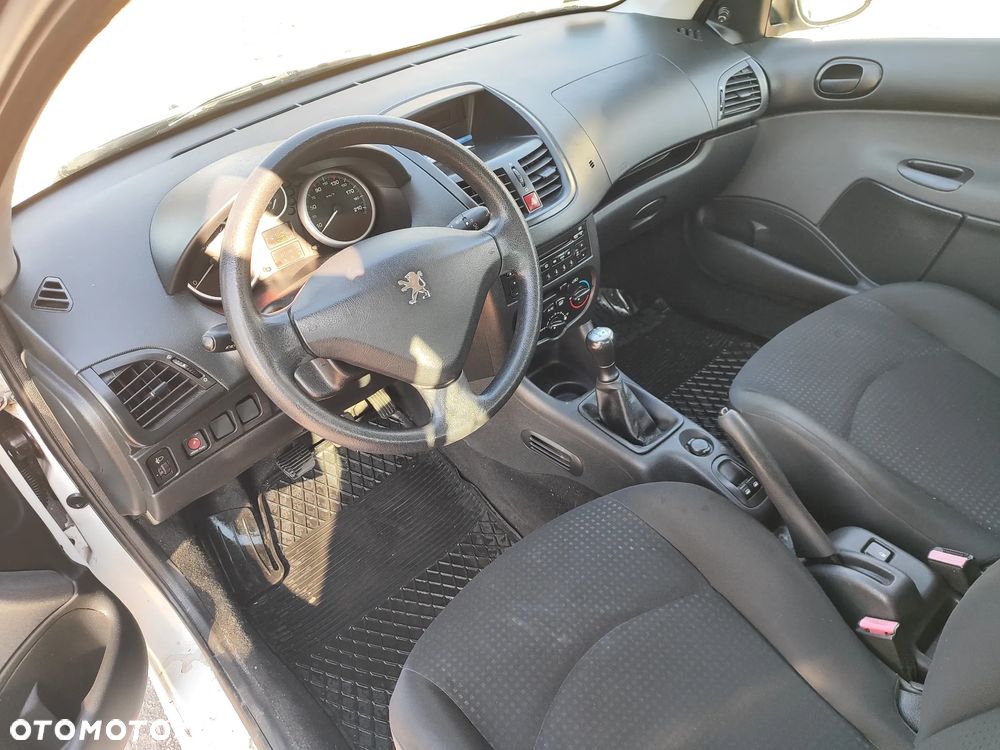Peugeot 206 - 5