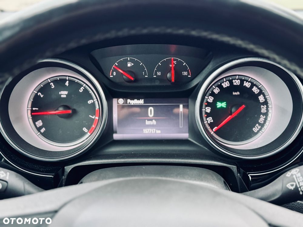Opel Astra 1.4 Turbo Innovation - 23