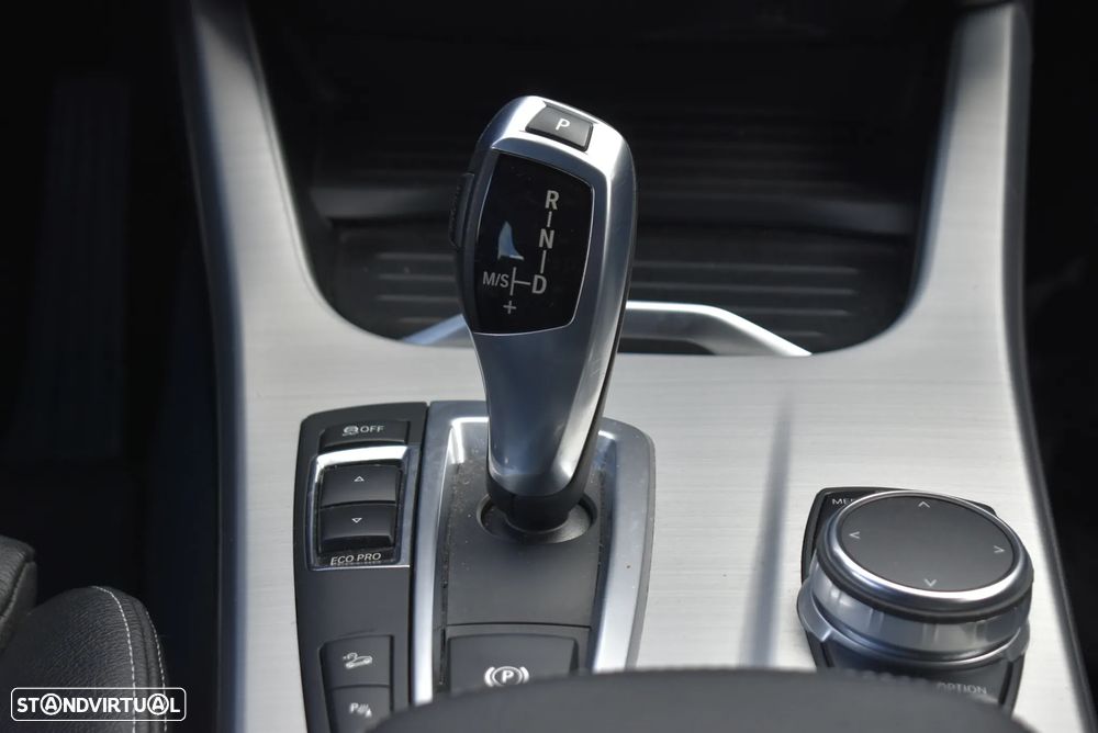 BMW X4 20 d xDrive xLine Pack M Auto - 20