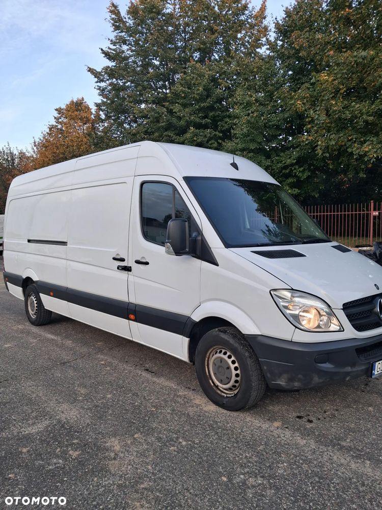 Mercedes-Benz Sprinter - 7