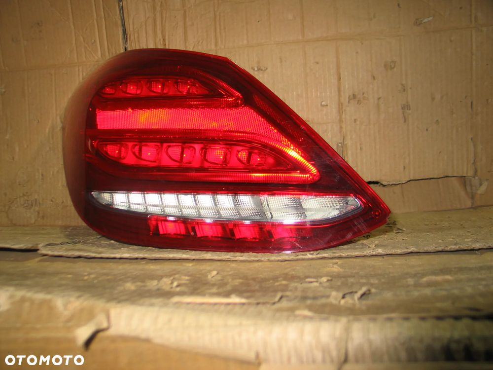lampa led lewy tyl mercedes C klasa W205 A2059060357 oryginal - 9
