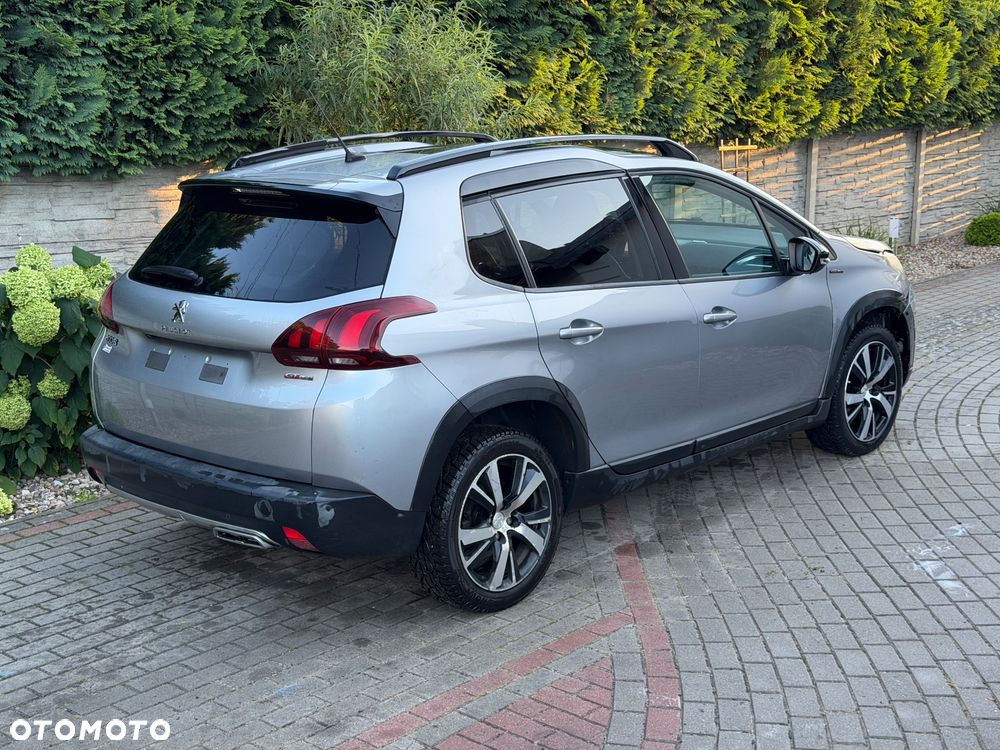 Peugeot 2008 - 6