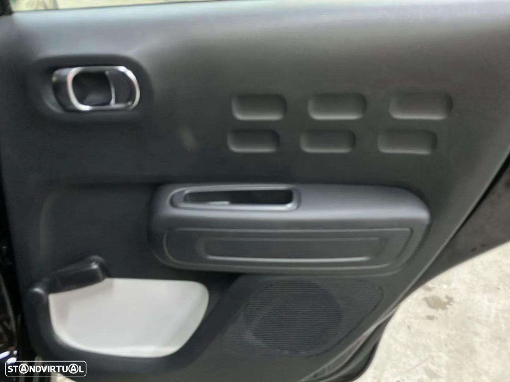 Citroën C3 1.2 PureTech Plus - 20