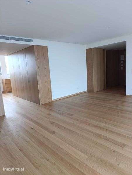 T3 na Rua Hintze Ribeiro, Centro Histórico, Leça da Palmeira - Grande imagem: 3/12