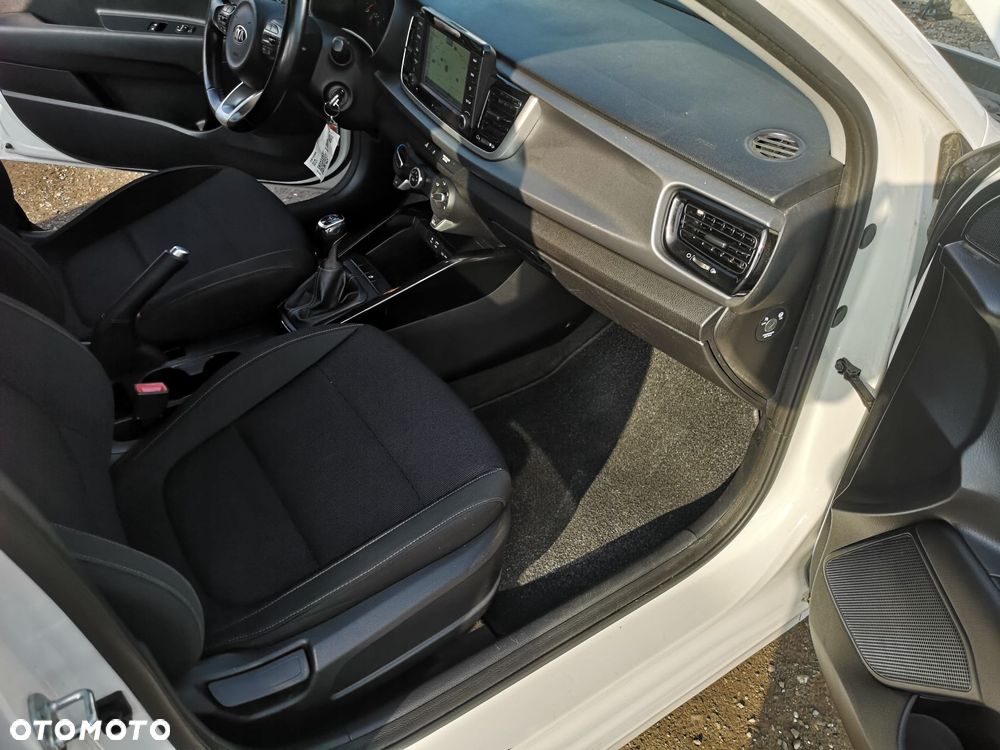 Kia Rio 1.4 crdi Business Line - 12