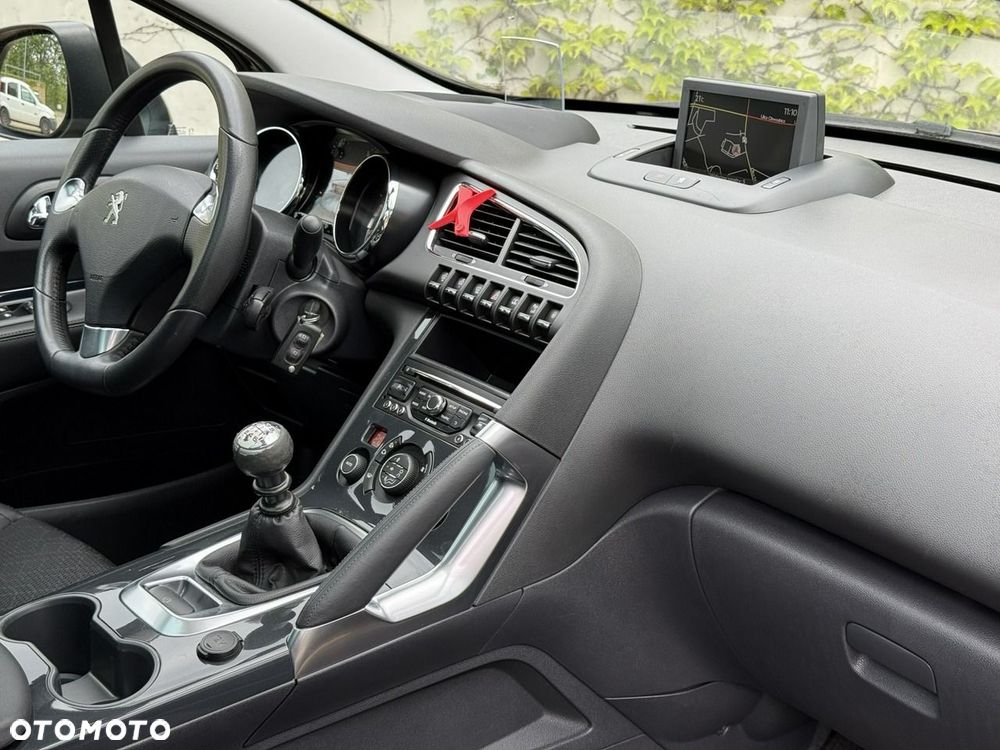 Peugeot 3008 2.0 HDi Allure - 12