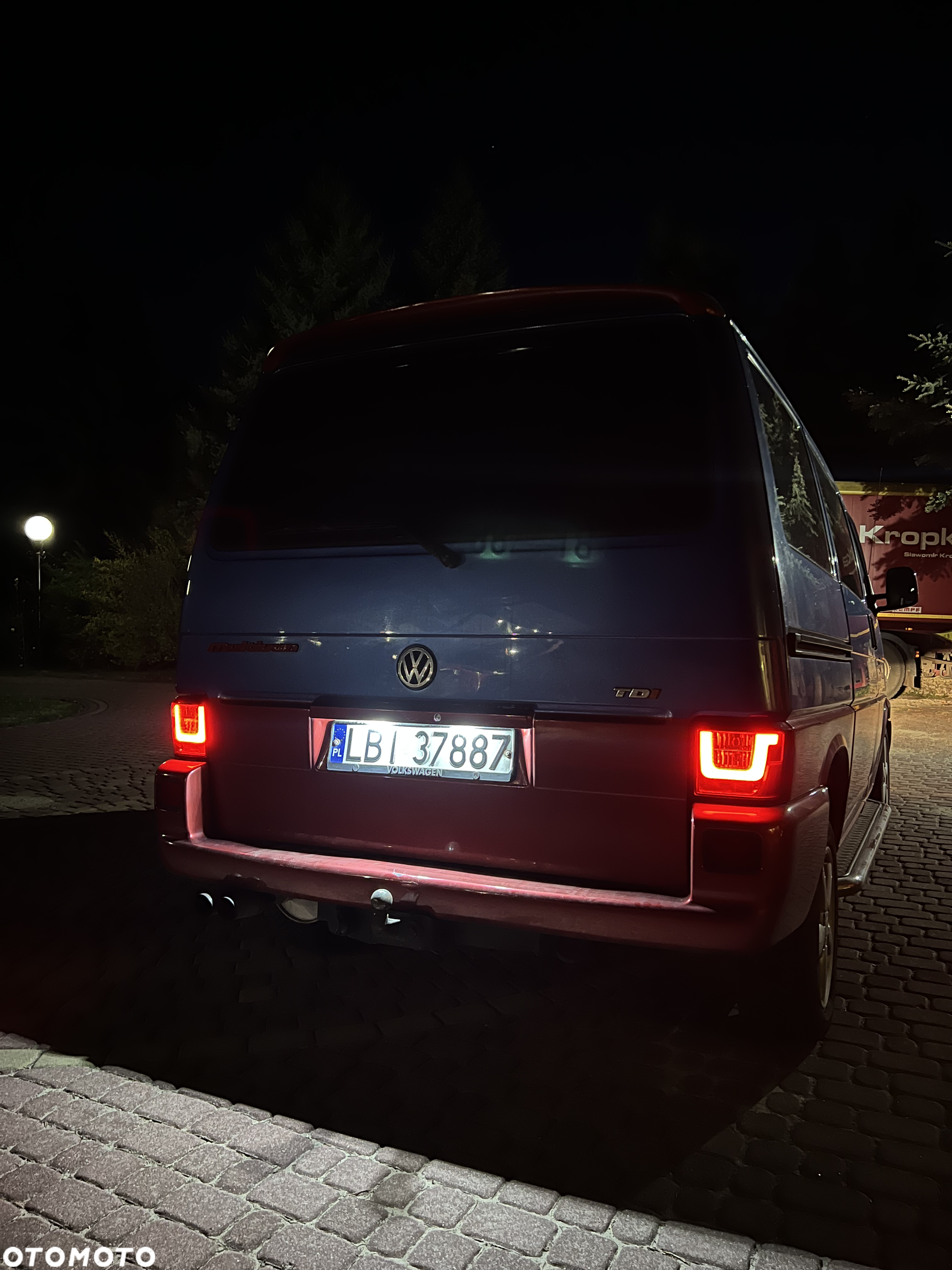 Volkswagen Multivan TDI - 11