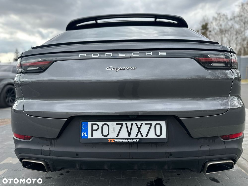 Porsche Cayenne Platinum Edition - 12