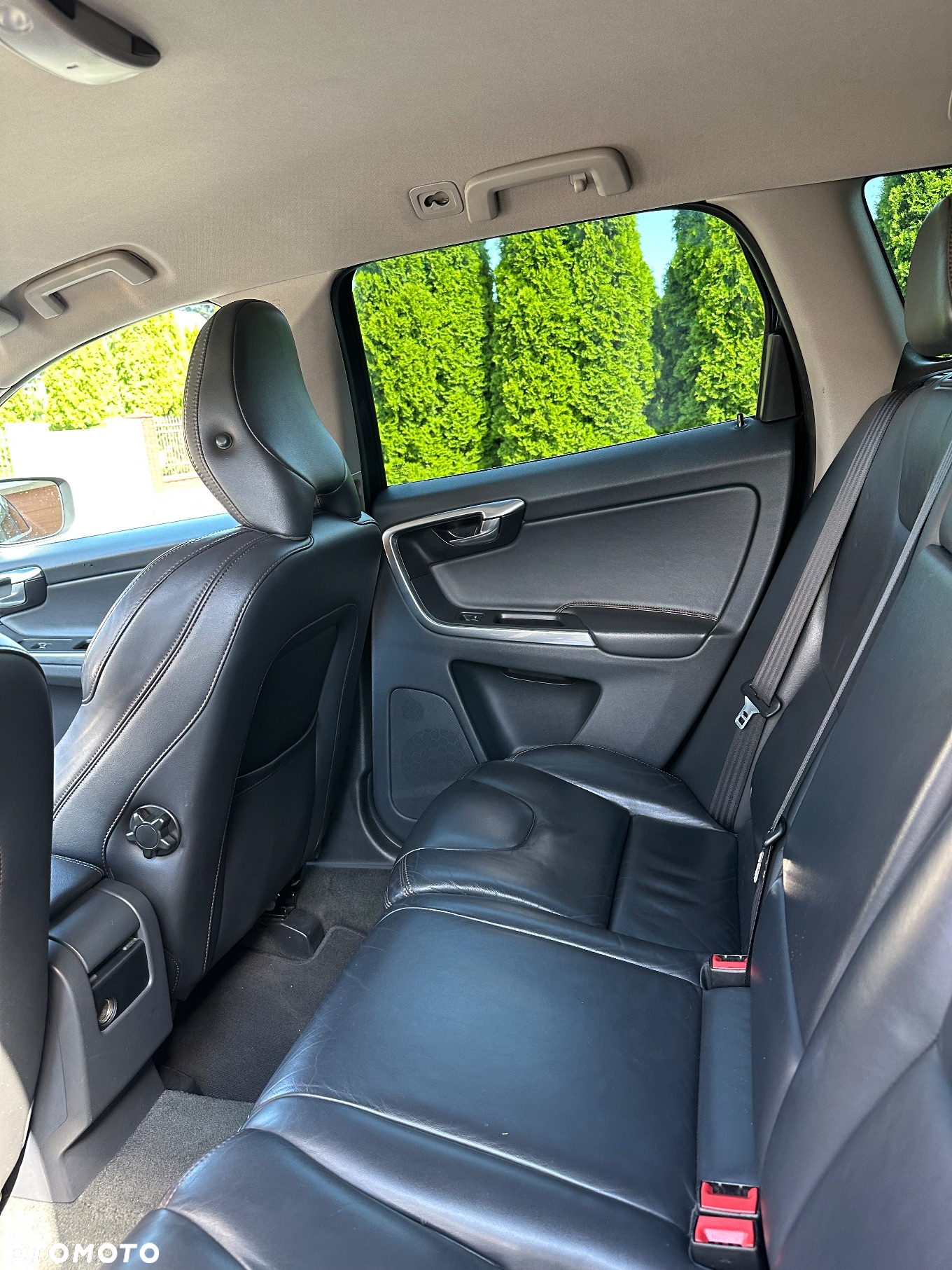 Volvo XC 60 D4 Geartronic Summum - 25