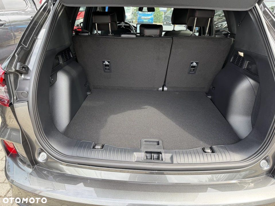 Ford Kuga - 23