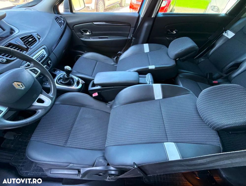 Renault Grand Scenic 1.6 dCi Stop&Start Energy Privilege - 18