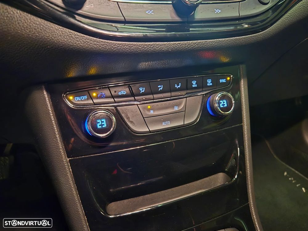 Opel Astra Sports Tourer 1.6 CDTI Innovation S/S - 23