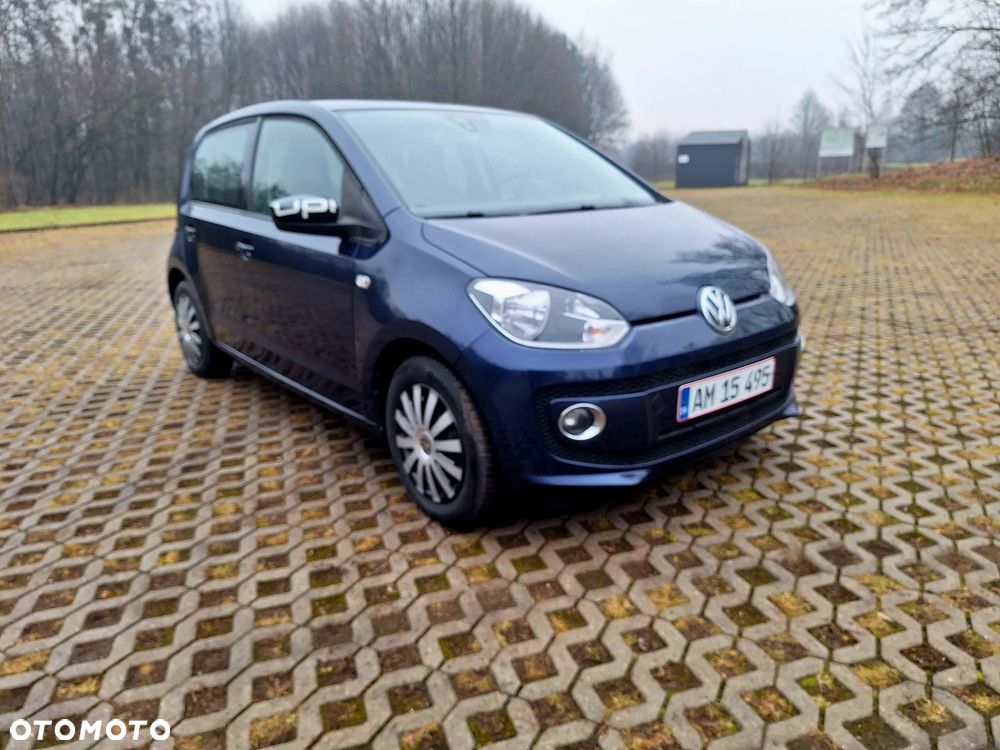 Volkswagen up! United - 6