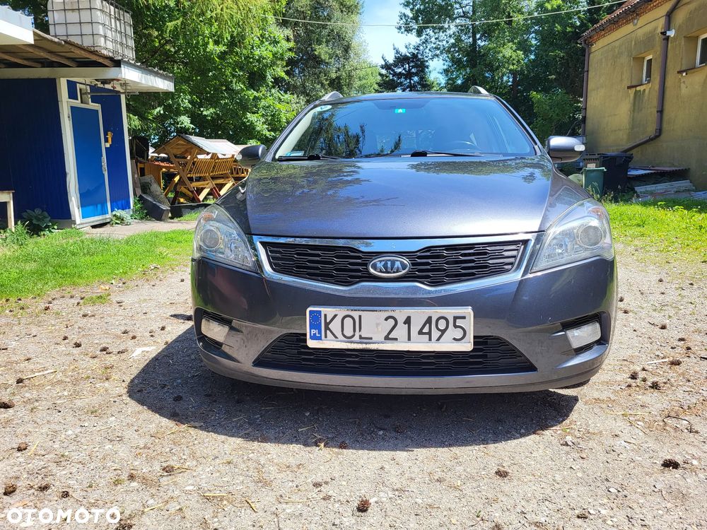 Kia Ceed 1.6 Crdi Comfort + - 4