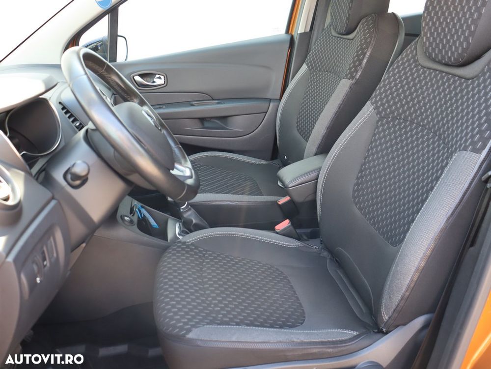 Renault Captur - 11