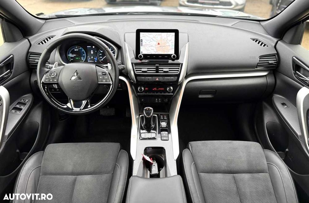 Mitsubishi Eclipse-Cross - 25