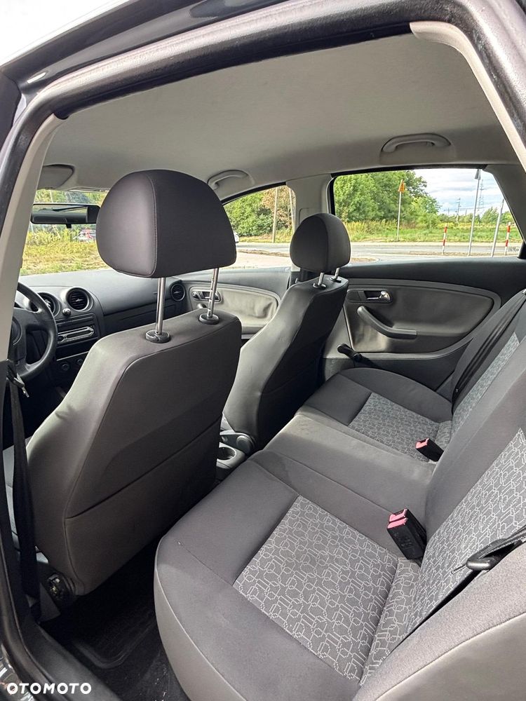 Seat Ibiza 1.4 16V Reference - 11