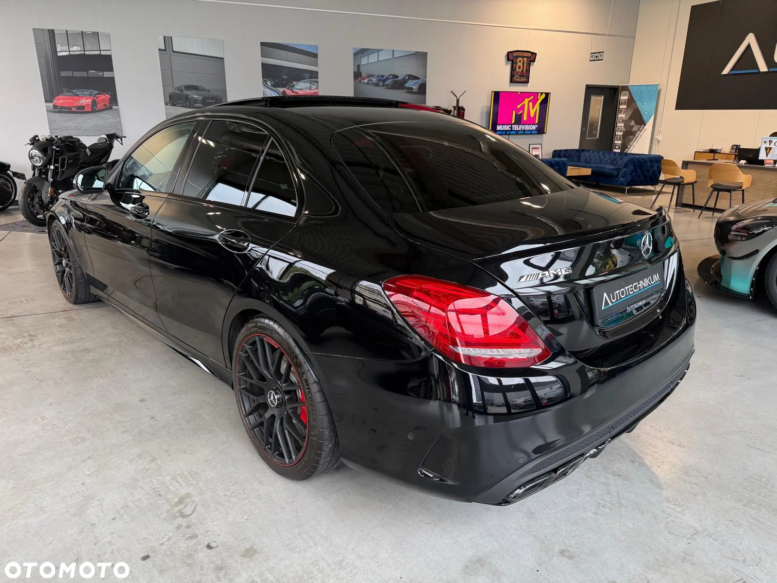 Mercedes-Benz Klasa C 63 S AMG 9G - 2