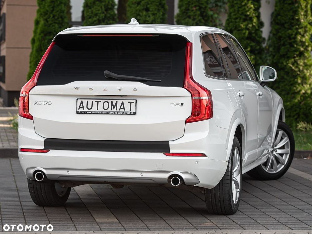 Volvo XC 90 D5 AWD Geartronic Momentum - 12