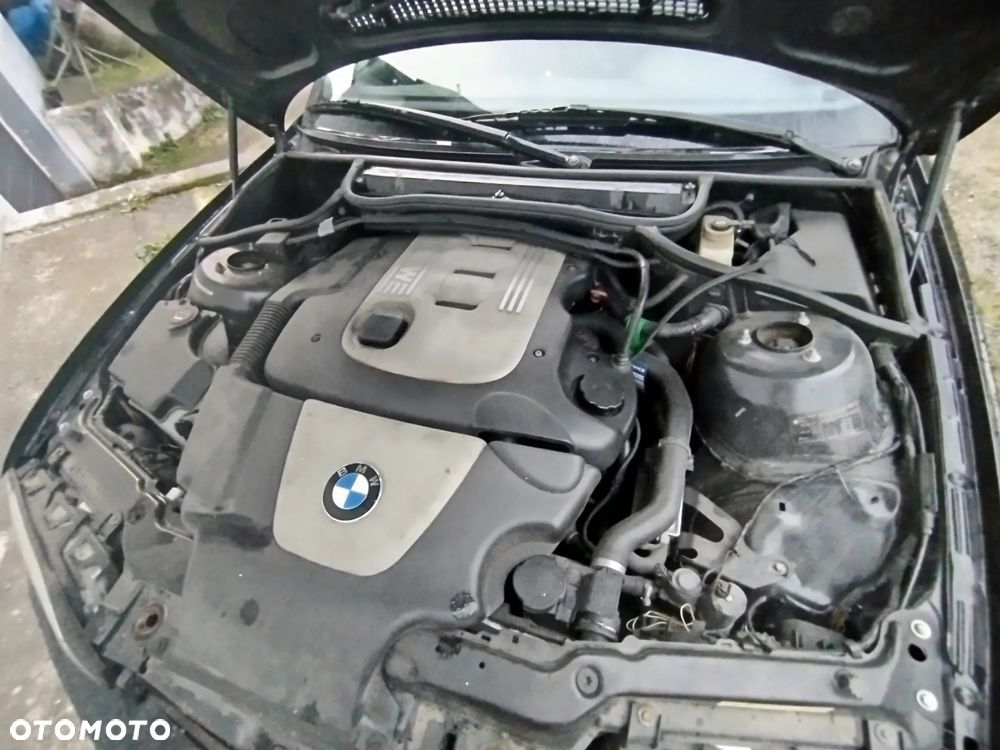 BMW Seria 3 318d - 12