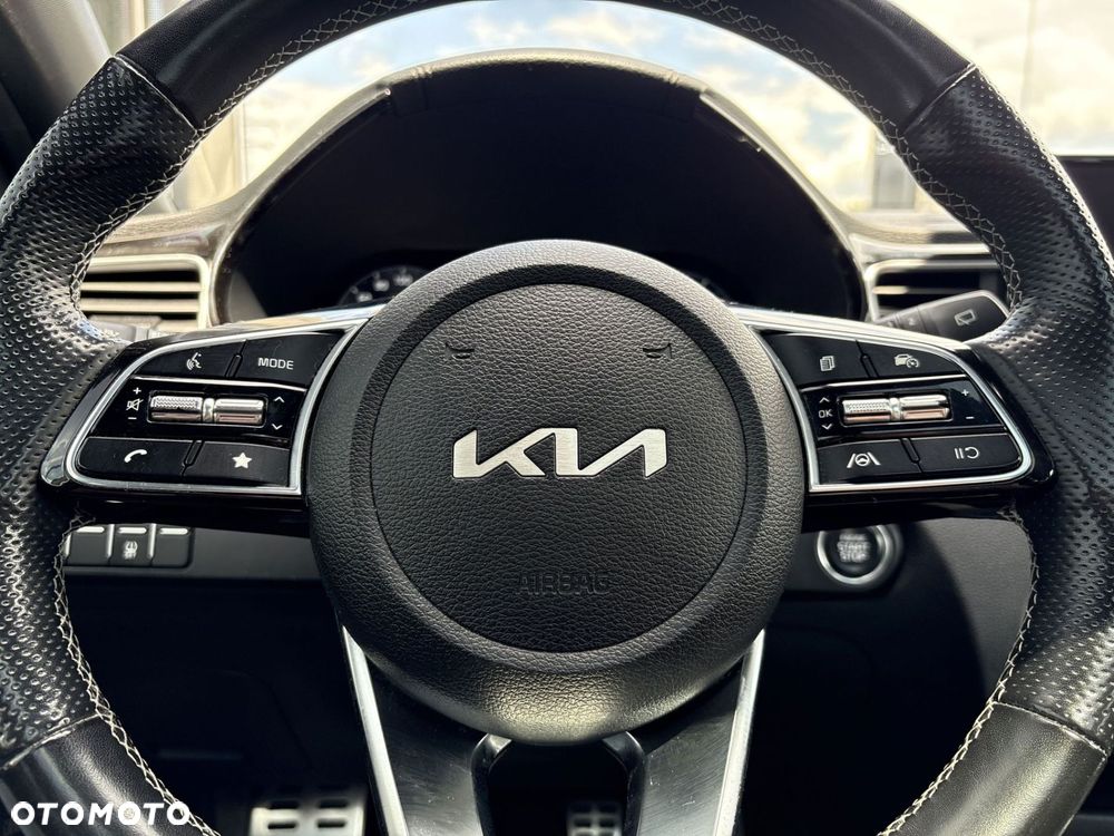 Kia ProCeed - 23