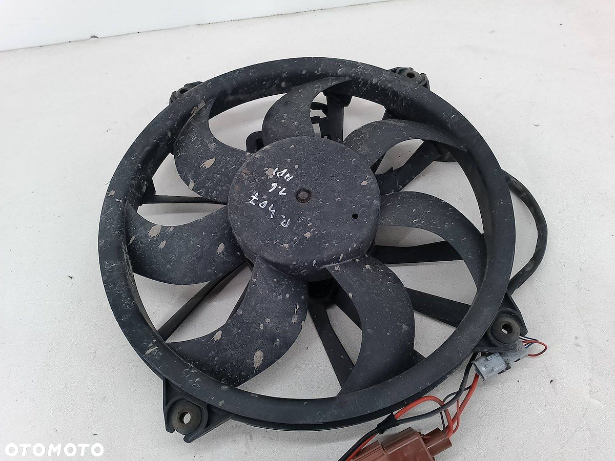 WENTYLATOR CHŁODNICY PEUGEOT 407 9684229880 1.6 HDI - 2