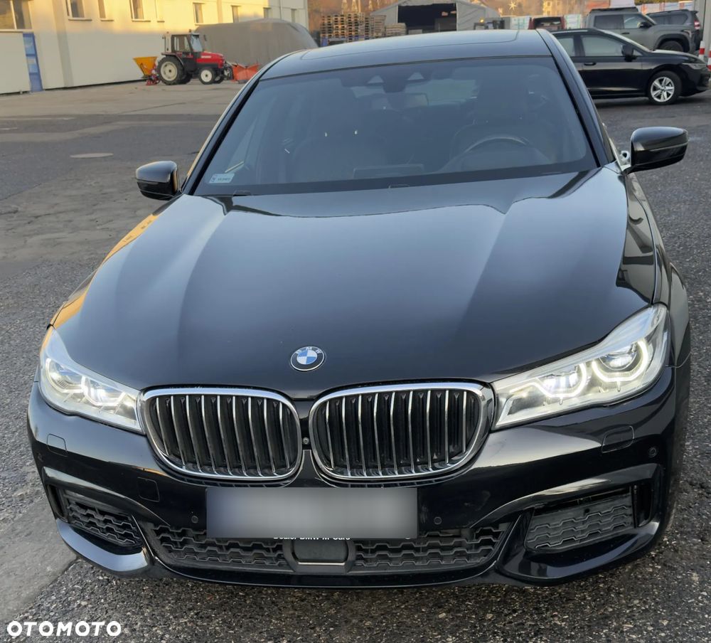 BMW Seria 7 750Ld xDrive - 17