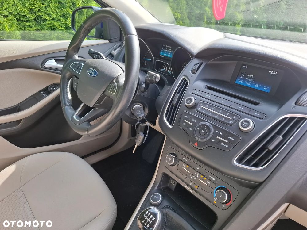 Ford Focus 1.5 TDCi DPF Start-Stopp-System Business - 15