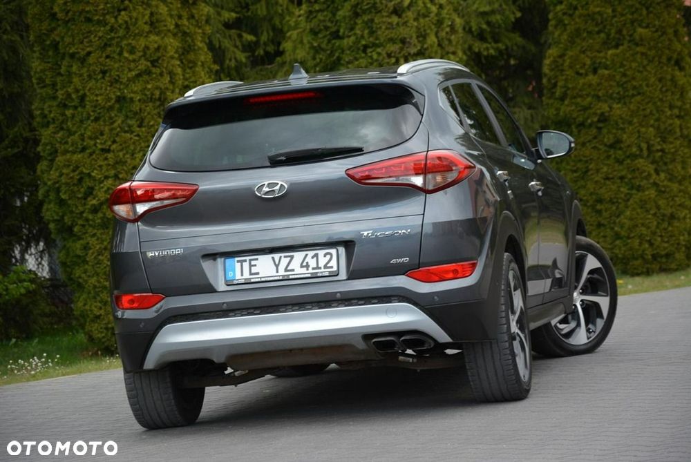 Hyundai Tucson 2.0 CRDI 4WD Automatik Premium - 13