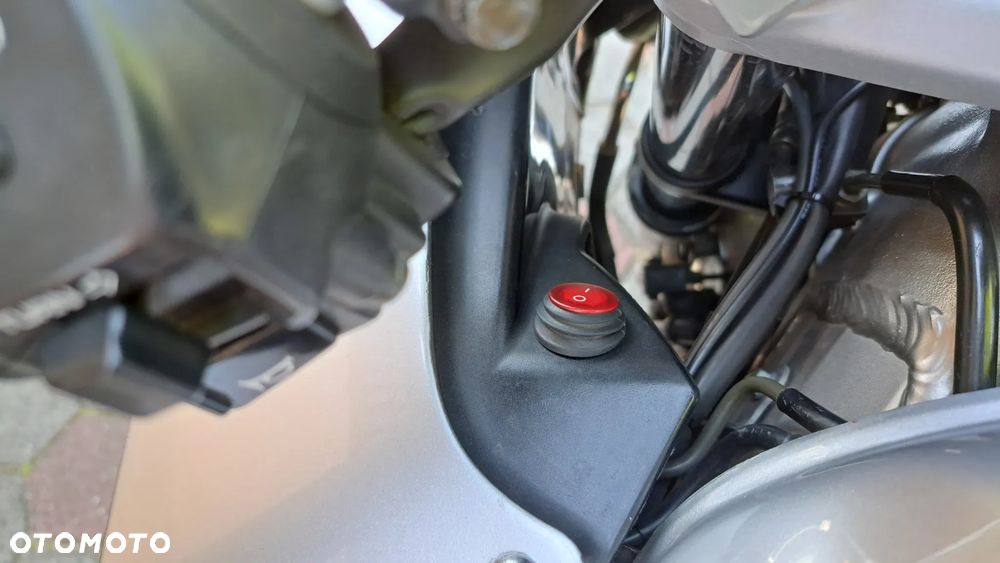 Honda VFR - 20