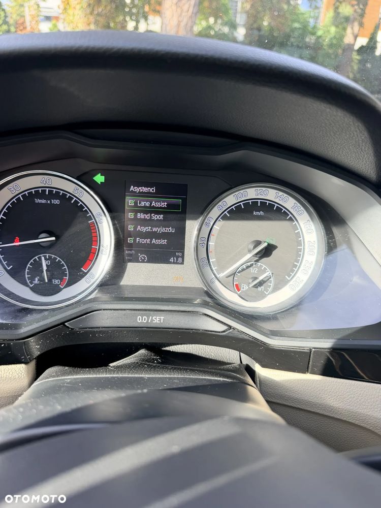 Skoda Superb - 37