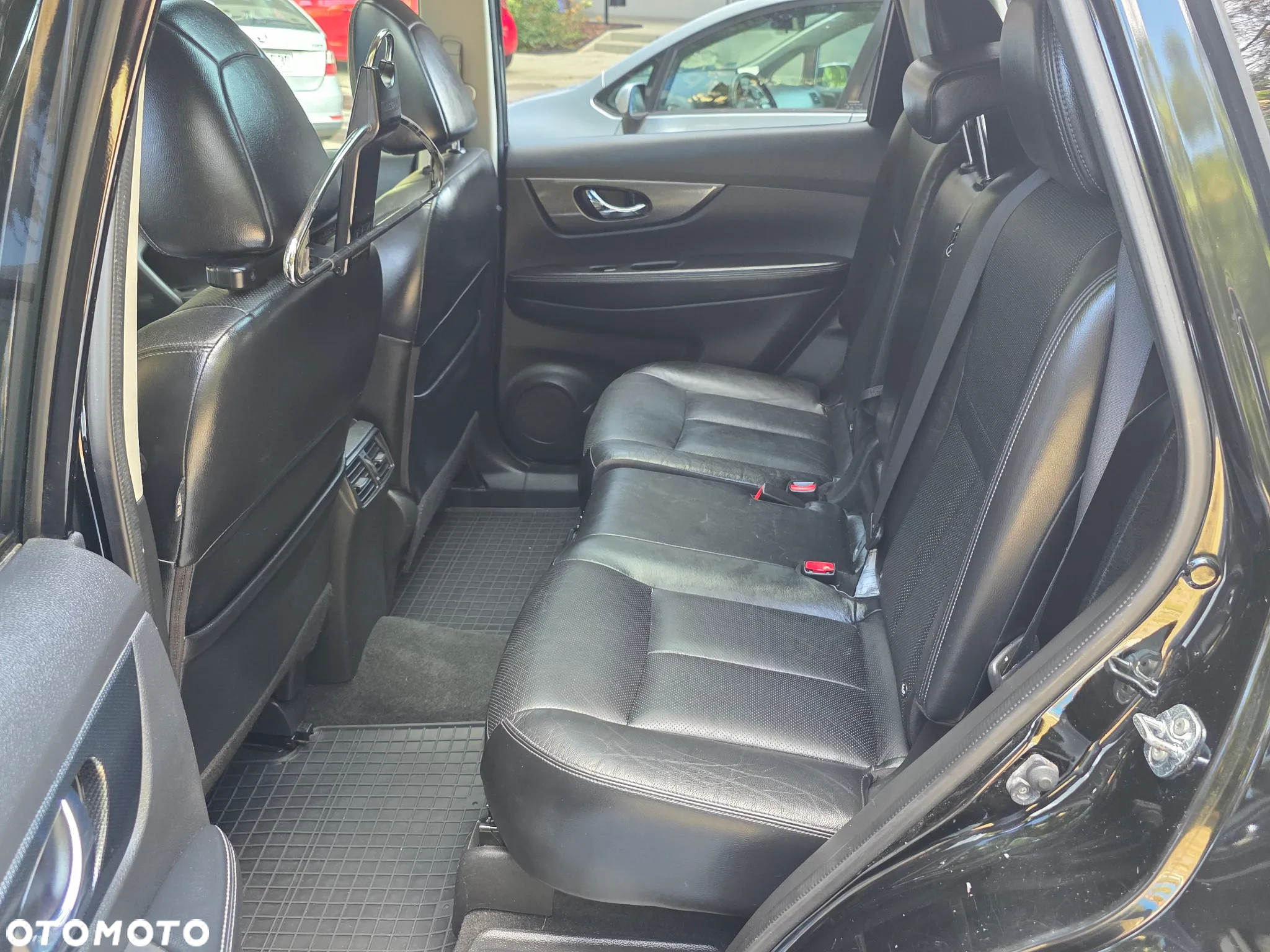 Nissan X-Trail 1.6 DCi Tekna 4WD EU6 - 16