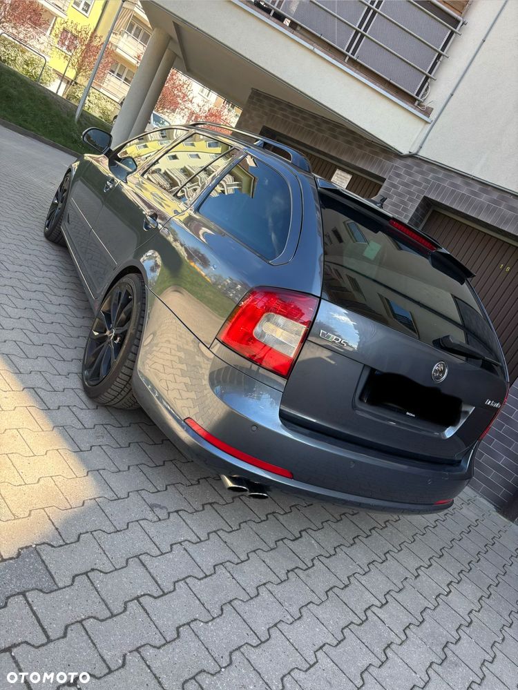 Skoda Octavia 2.0 TDI RS - 4