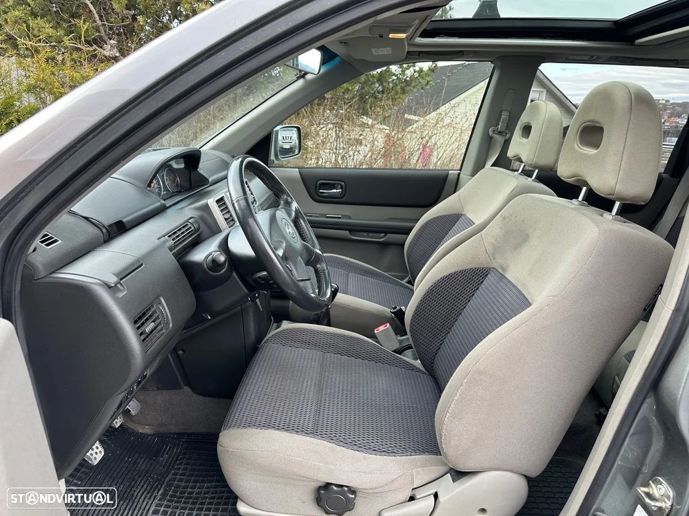 Nissan X-Trail 2.2 DCi Columbia Premium 2WD - 6