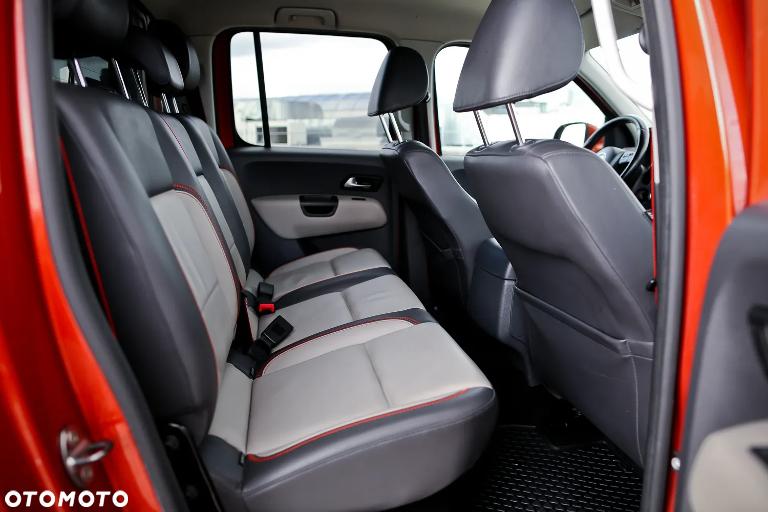 Volkswagen Amarok 2.0 BiTDI 4MOTION Autm Canyon - 25
