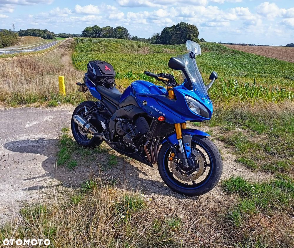Yamaha FZ8 - 6