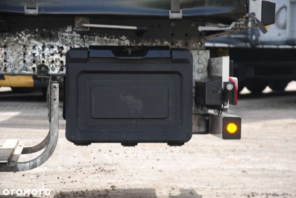 Schmitz Cargobull Nowa plandeka, podnoszona oś - 14