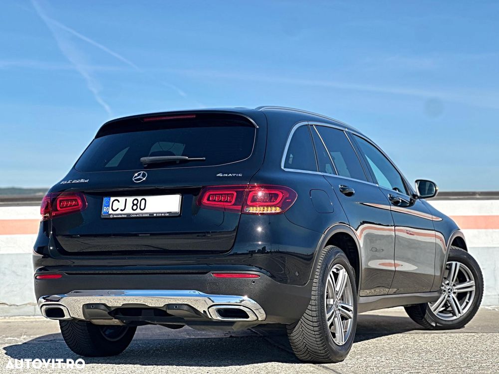 Mercedes-Benz GLC - 4
