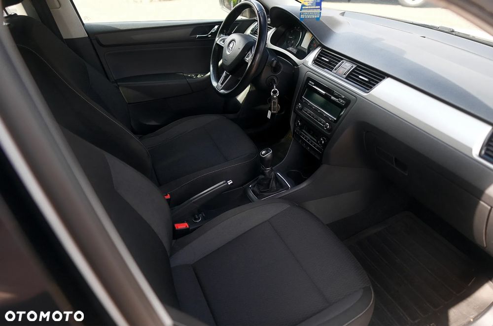 Skoda RAPID 1.2 TSI Elegance - 11